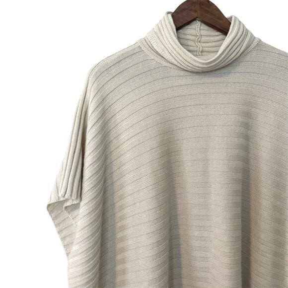 BCBGMaxAzria Cream Turtleneck Poncho Sweater, Women's OS, Lagenlook Minimalist - Picture 4 of 8